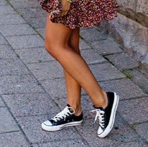 Low Top black converse